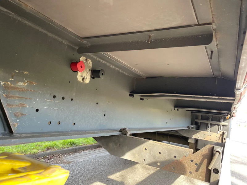 Kässbohrer Taut line XXL certificaat bij - Pressukapellipuoliperävaunu: kuva Kässbohrer Taut line XXL certificaat bij - Pressukapellipuoliperävaunu Kässbohrer Taut line XXL certificaat bij - Pressukapellipuoliperävaunu: kuva Kässbohrer Taut line XXL certificaat bij - Pressukapellipuoliperävaunu