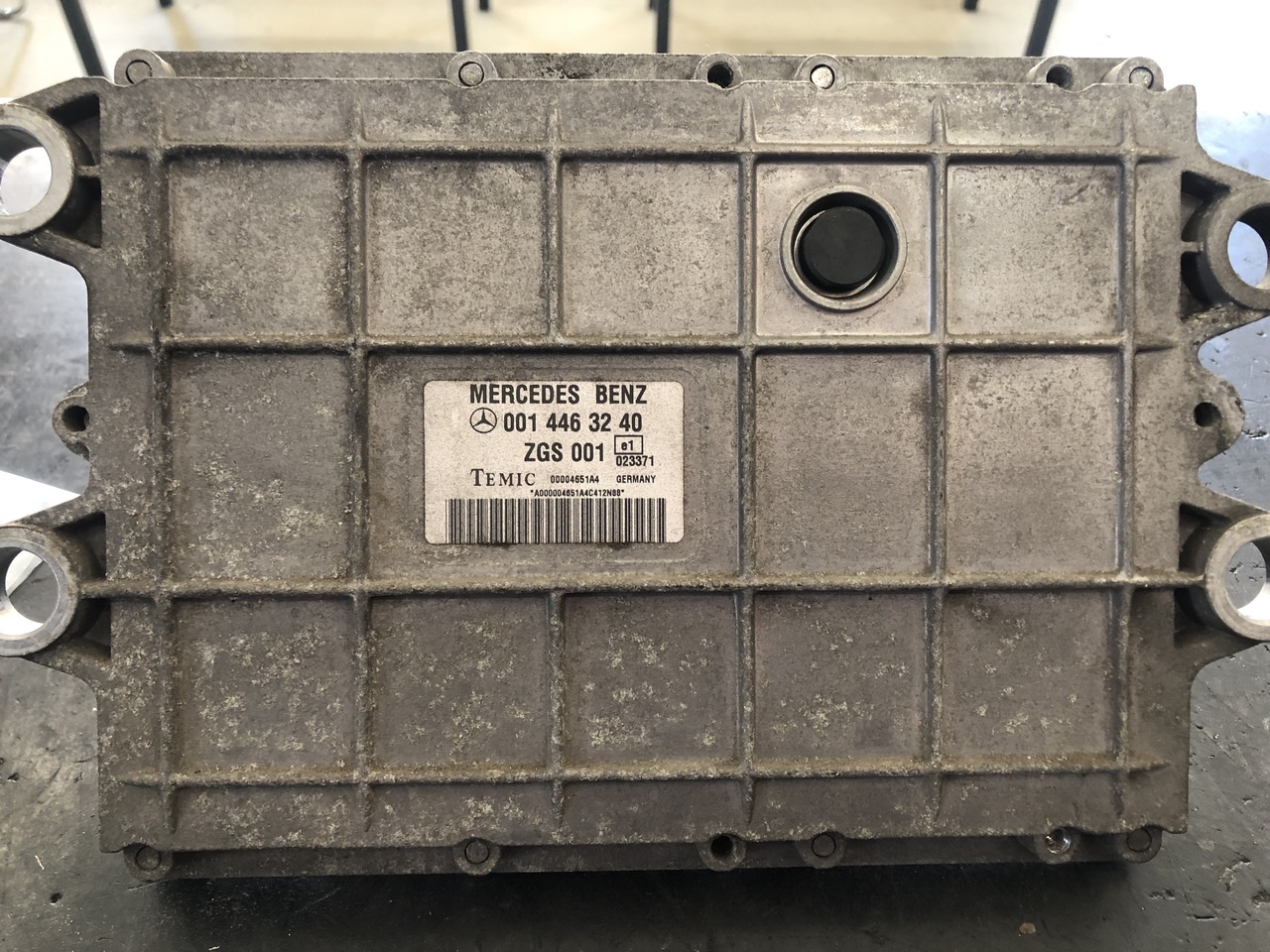ENGINE CONTROL UNIT ATEGO OM904LA EURO 3 - Ohjainyksikkö - Kuorma-auto: kuva ENGINE CONTROL UNIT ATEGO OM904LA EURO 3 - Ohjainyksikkö - Kuorma-auto ENGINE CONTROL UNIT ATEGO OM904LA EURO 3 - Ohjainyksikkö - Kuorma-auto: kuva ENGINE CONTROL UNIT ATEGO OM904LA EURO 3 - Ohjainyksikkö - Kuorma-auto