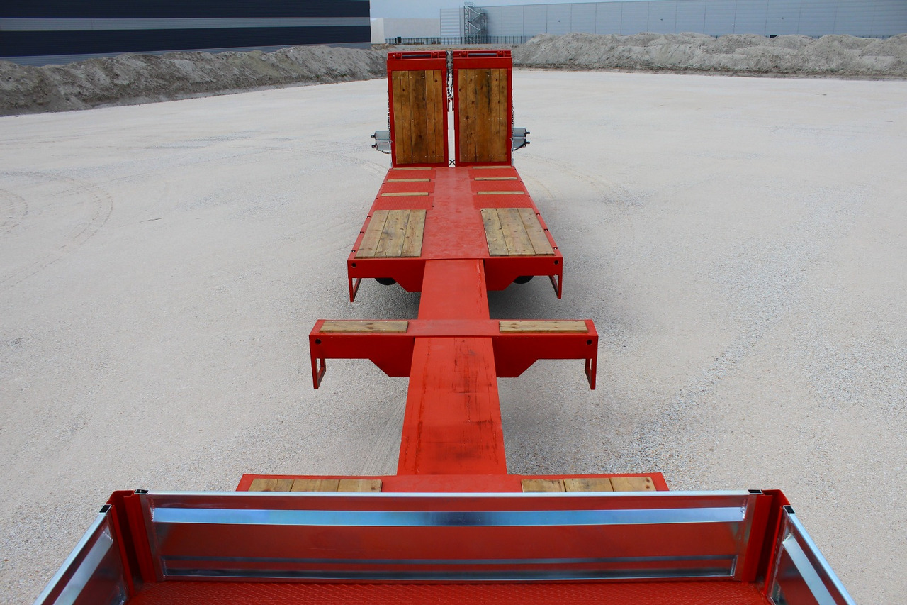Uusi Apuvaunu puoliperävaunu EMIRSAN 3 AXLE EXTENDABLE PLATFORM LOWBED: kuva Uusi Apuvaunu puoliperävaunu EMIRSAN 3 AXLE EXTENDABLE PLATFORM LOWBED