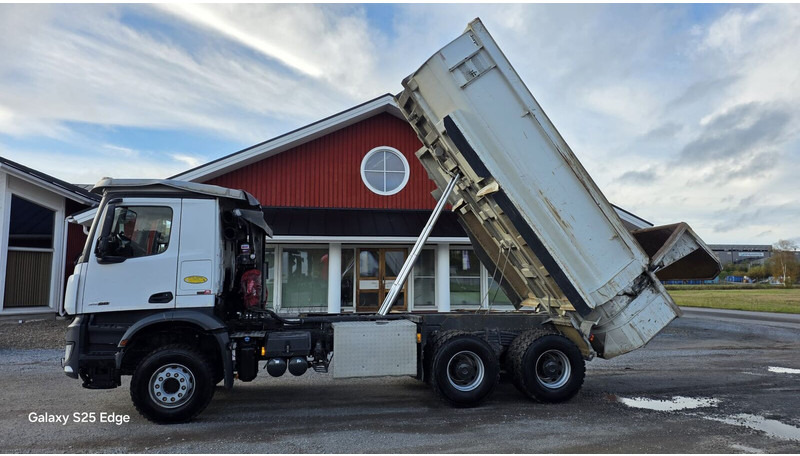 Mercedes-Benz 3558 6x4 2022 ONLY 113 tkm - Kippiauto kuorma-auto: kuva Mercedes-Benz 3558 6x4 2022 ONLY 113 tkm - Kippiauto kuorma-auto Mercedes-Benz 3558 6x4 2022 ONLY 113 tkm - Kippiauto kuorma-auto: kuva Mercedes-Benz 3558 6x4 2022 ONLY 113 tkm - Kippiauto kuorma-auto