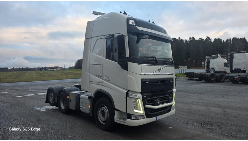 Volvo FH500 Globe XL - Vetopöytäauto: kuva Volvo FH500 Globe XL - Vetopöytäauto Volvo FH500 Globe XL - Vetopöytäauto: kuva Volvo FH500 Globe XL - Vetopöytäauto