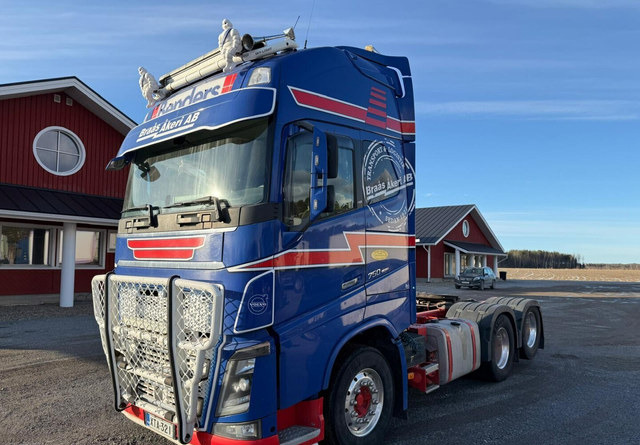 Volvo FH750 Globe XL 6x4 - Vetopöytäauto: kuva Volvo FH750 Globe XL 6x4 - Vetopöytäauto Volvo FH750 Globe XL 6x4 - Vetopöytäauto: kuva Volvo FH750 Globe XL 6x4 - Vetopöytäauto