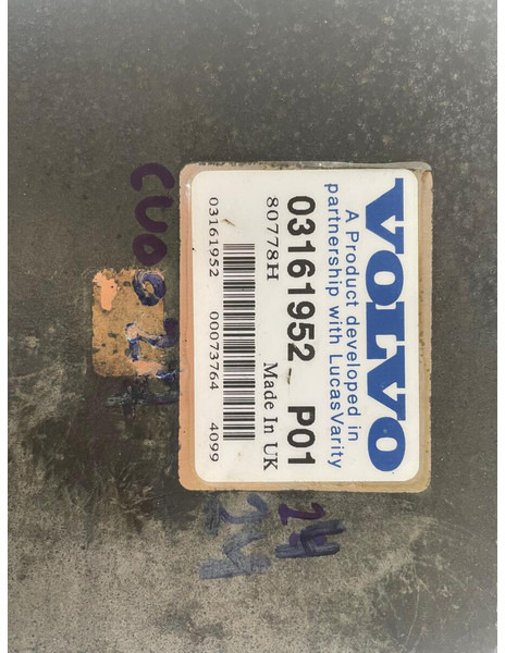 Volvo ECM - Ohjainyksikkö: kuva Volvo ECM - Ohjainyksikkö Volvo ECM - Ohjainyksikkö: kuva Volvo ECM - Ohjainyksikkö