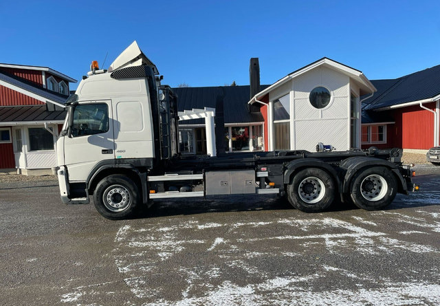Volvo FM460 Globe Koukkuauto - Koukkulava kuorma-auto: kuva Volvo FM460 Globe Koukkuauto - Koukkulava kuorma-auto Volvo FM460 Globe Koukkuauto - Koukkulava kuorma-auto: kuva Volvo FM460 Globe Koukkuauto - Koukkulava kuorma-auto