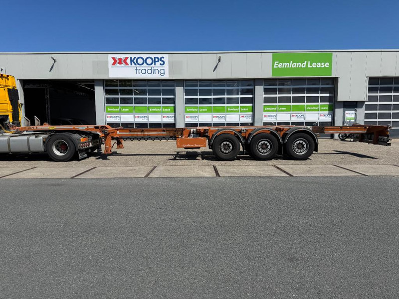 Broshuis MFCC container chassis Multi functioneel 2x 20 1x 30 1x 40 1x 45 saf assen uitschuifbaar tot 14,40 - Alusta puoliperävaunu: kuva Broshuis MFCC container chassis Multi functioneel 2x 20 1x 30 1x 40 1x 45 saf assen uitschuifbaar tot 14,40 - Alusta puoliperävaunu Broshuis MFCC container chassis Multi functioneel 2x 20 1x 30 1x 40 1x 45 saf assen uitschuifbaar tot 14,40 - Alusta puoliperävaunu: kuva Broshuis MFCC container chassis Multi functioneel 2x 20 1x 30 1x 40 1x 45 saf assen uitschuifbaar tot 14,40 - Alusta puoliperävaunu