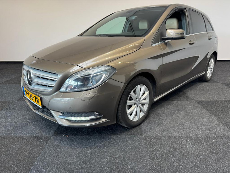 Mercedes-Benz B-Klasse 180 automaat Leer B 180 Ambition 5 Automaat wit Leer - Henkilöauto: kuva Mercedes-Benz B-Klasse 180 automaat Leer B 180 Ambition 5 Automaat wit Leer - Henkilöauto Mercedes-Benz B-Klasse 180 automaat Leer B 180 Ambition 5 Automaat wit Leer - Henkilöauto: kuva Mercedes-Benz B-Klasse 180 automaat Leer B 180 Ambition 5 Automaat wit Leer - Henkilöauto