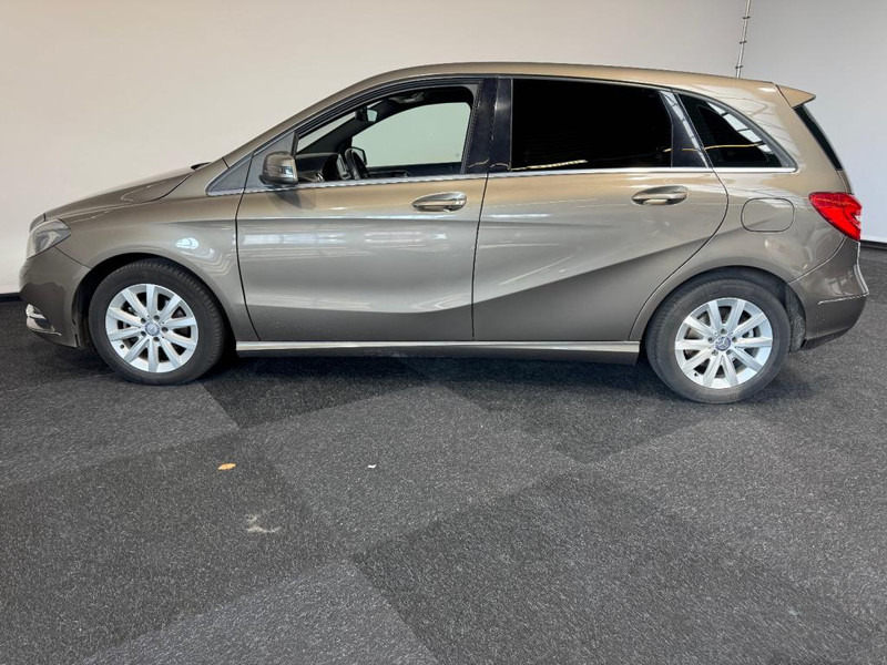 Mercedes-Benz B-Klasse 180 automaat Leer B 180 Ambition 5 Automaat wit Leer - Henkilöauto: kuva Mercedes-Benz B-Klasse 180 automaat Leer B 180 Ambition 5 Automaat wit Leer - Henkilöauto Mercedes-Benz B-Klasse 180 automaat Leer B 180 Ambition 5 Automaat wit Leer - Henkilöauto: kuva Mercedes-Benz B-Klasse 180 automaat Leer B 180 Ambition 5 Automaat wit Leer - Henkilöauto