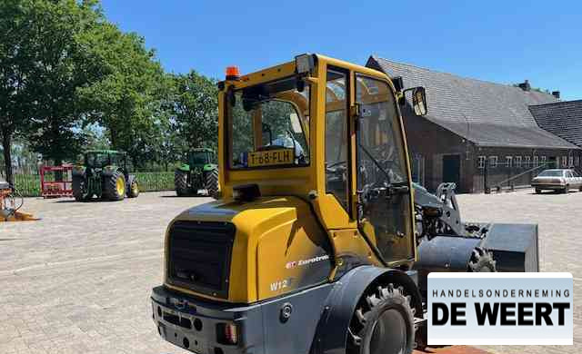 Eurotrac W12F , W 12 F , w12f - Pyöräkuormaaja: kuva Eurotrac W12F , W 12 F , w12f - Pyöräkuormaaja Eurotrac W12F , W 12 F , w12f - Pyöräkuormaaja: kuva Eurotrac W12F , W 12 F , w12f - Pyöräkuormaaja