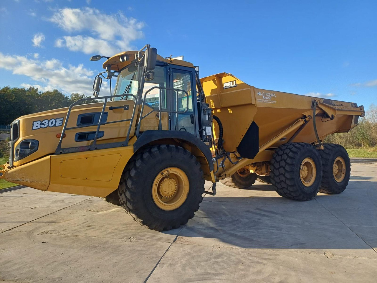 Bell B30E - Nivelkippiauto: kuva Bell B30E - Nivelkippiauto Bell B30E - Nivelkippiauto: kuva Bell B30E - Nivelkippiauto