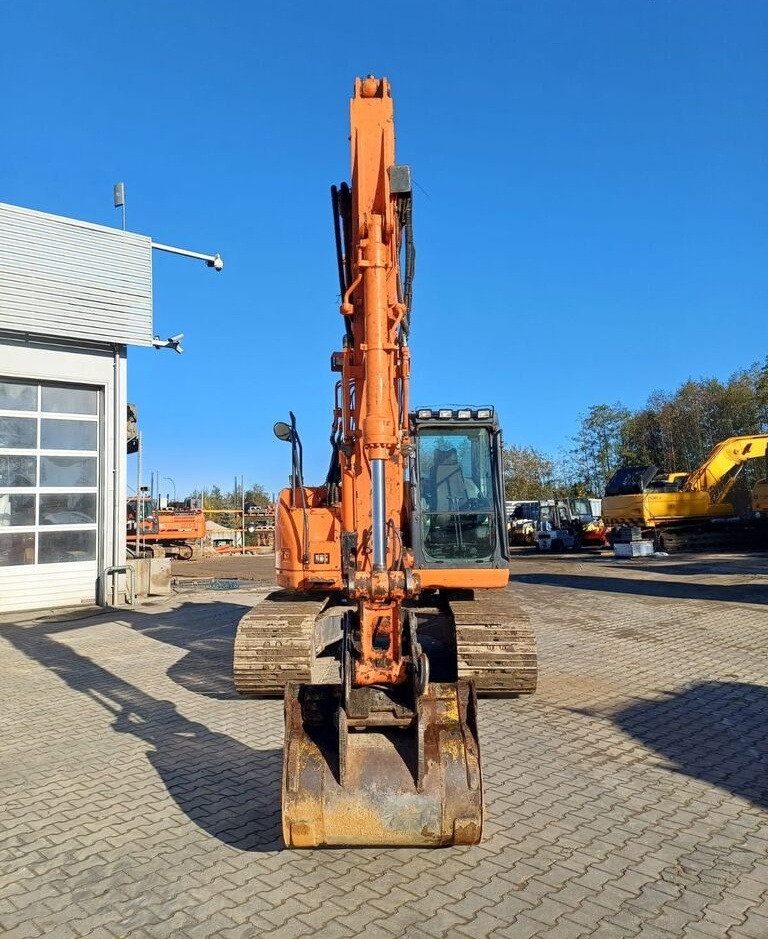 Doosan DX140LCR-3 - Telakaivukone: kuva Doosan DX140LCR-3 - Telakaivukone Doosan DX140LCR-3 - Telakaivukone: kuva Doosan DX140LCR-3 - Telakaivukone