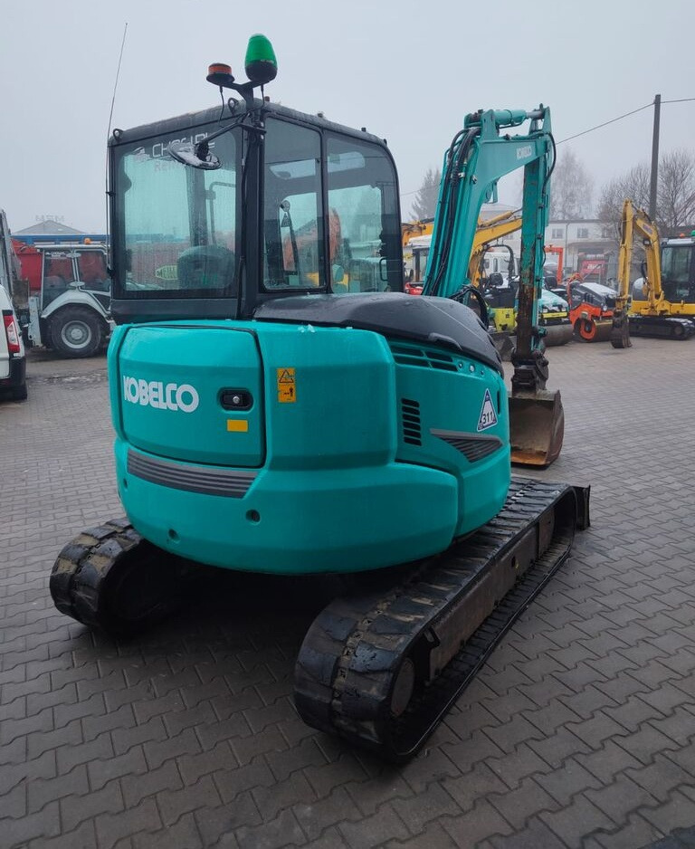 Kobelco SK55 SRX-6 - Minikuormaaja: kuva Kobelco SK55 SRX-6 - Minikuormaaja Kobelco SK55 SRX-6 - Minikuormaaja: kuva Kobelco SK55 SRX-6 - Minikuormaaja