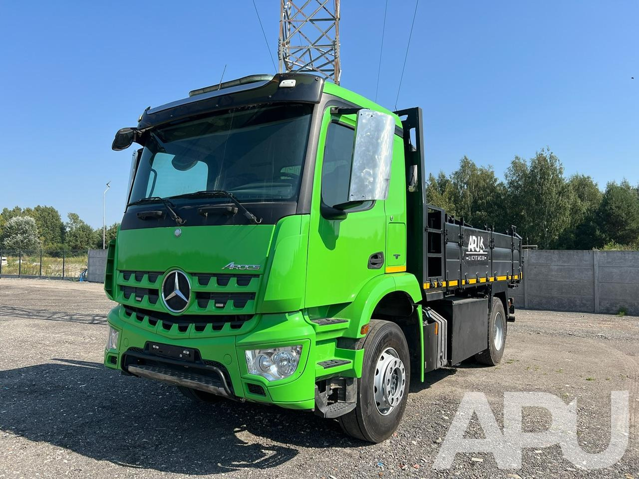 Mercedes-Benz AROCS 963-2-A wywrotka - Kippiauto kuorma-auto: kuva Mercedes-Benz AROCS 963-2-A wywrotka - Kippiauto kuorma-auto Mercedes-Benz AROCS 963-2-A wywrotka - Kippiauto kuorma-auto: kuva Mercedes-Benz AROCS 963-2-A wywrotka - Kippiauto kuorma-auto