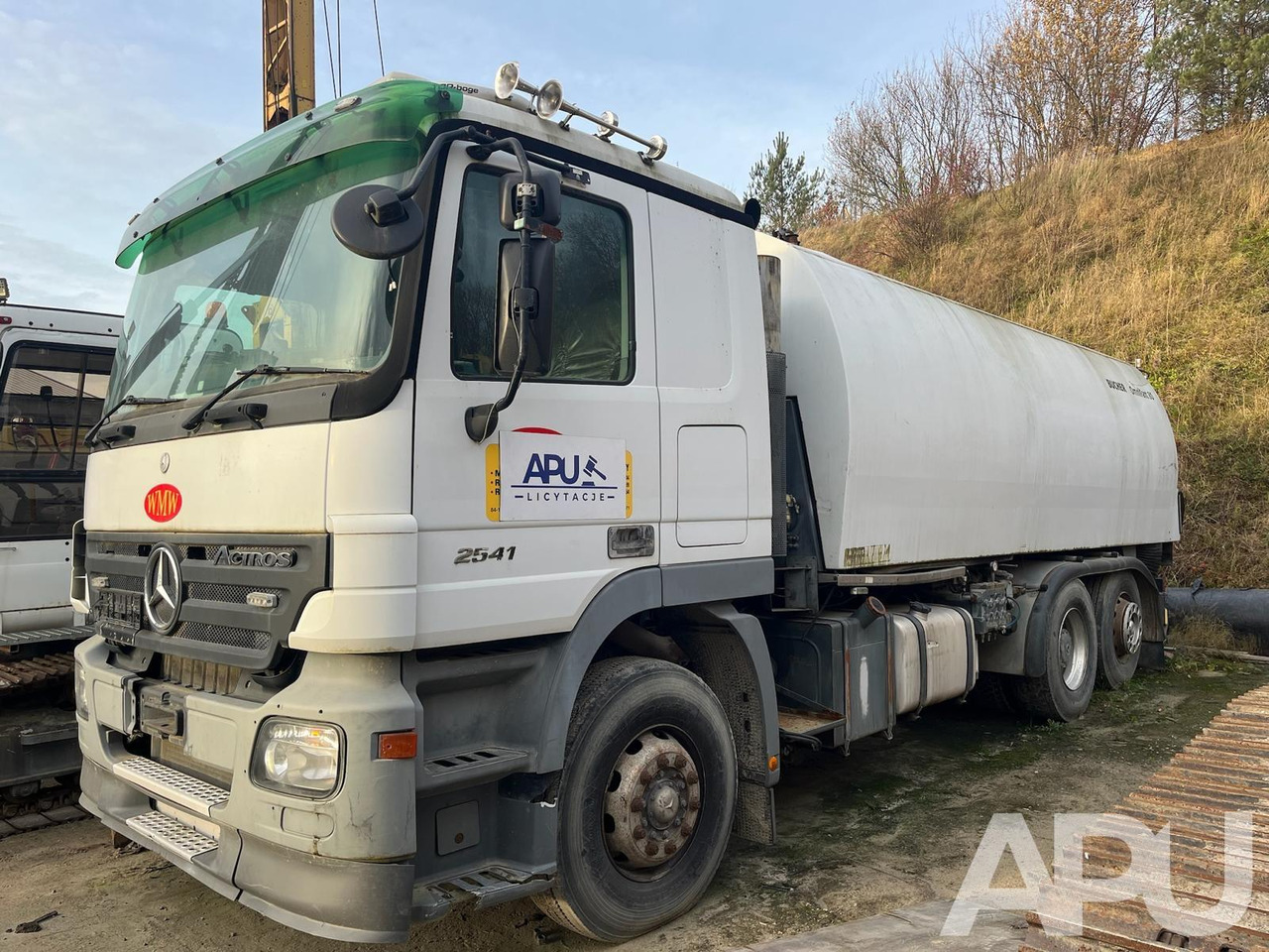 Mercedes-Benz Actros 2531L - Lakaisuauto: kuva Mercedes-Benz Actros 2531L - Lakaisuauto Mercedes-Benz Actros 2531L - Lakaisuauto: kuva Mercedes-Benz Actros 2531L - Lakaisuauto