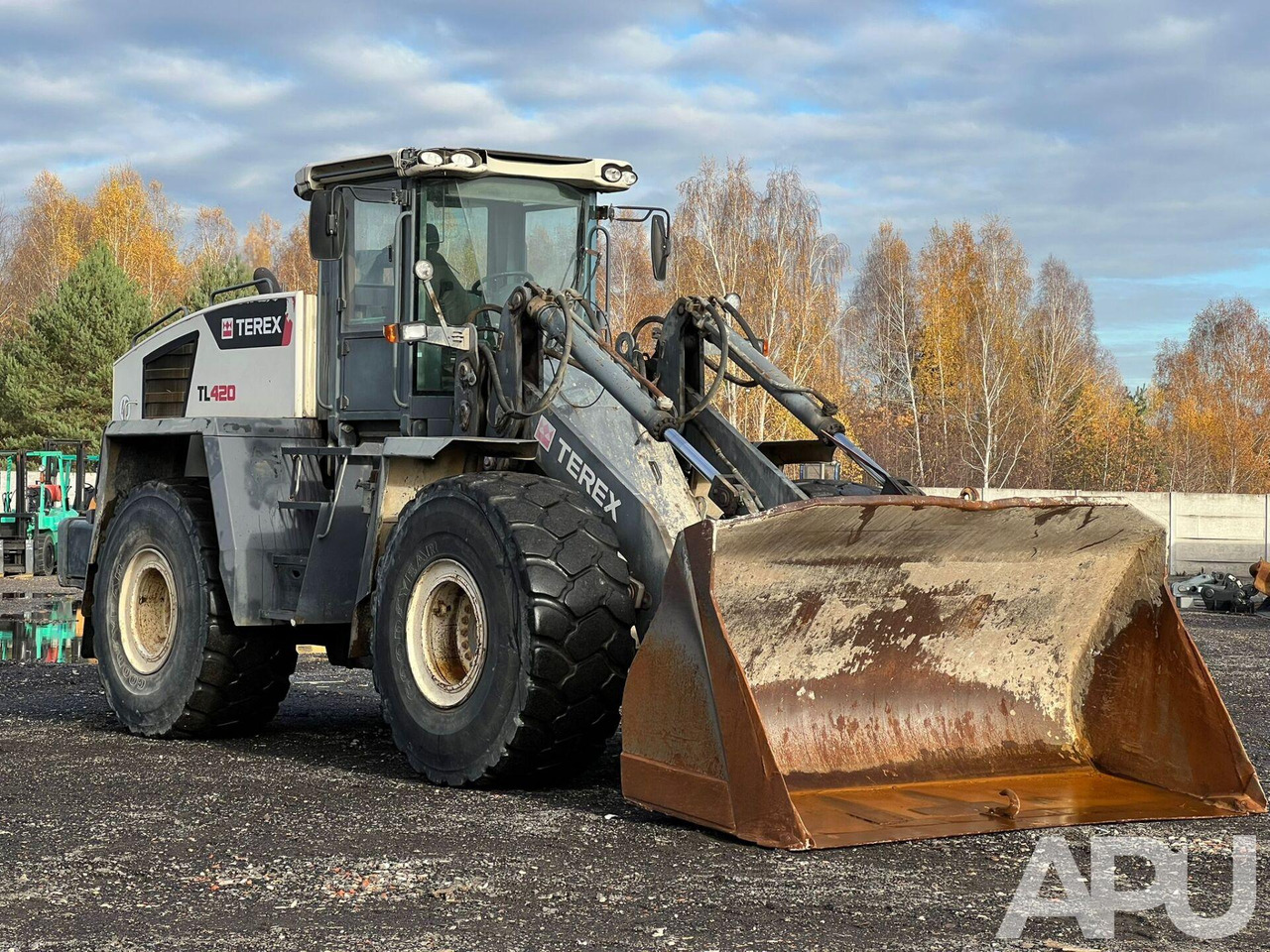 Terex TL420 - Pyöräkuormaaja: kuva Terex TL420 - Pyöräkuormaaja Terex TL420 - Pyöräkuormaaja: kuva Terex TL420 - Pyöräkuormaaja