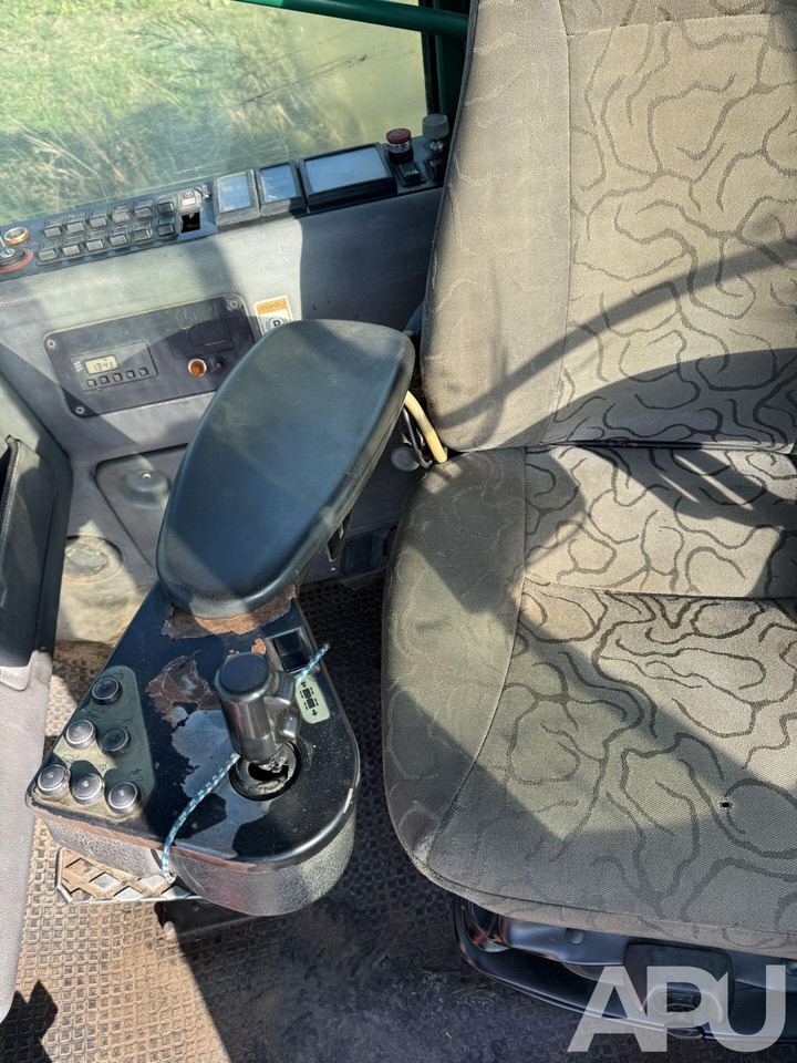 Timberjack do przewozu drewna - Kuormatraktori: kuva Timberjack do przewozu drewna - Kuormatraktori Timberjack do przewozu drewna - Kuormatraktori: kuva Timberjack do przewozu drewna - Kuormatraktori