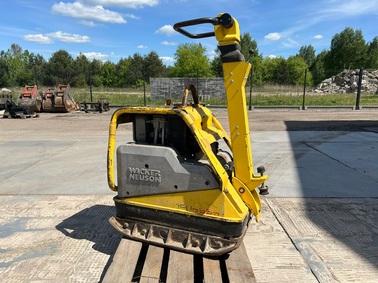 Zagęszczarka WACKER NEUSON - Tärylevy: kuva zagęszczarka WACKER NEUSON - Tärylevy Zagęszczarka WACKER NEUSON - Tärylevy: kuva zagęszczarka WACKER NEUSON - Tärylevy