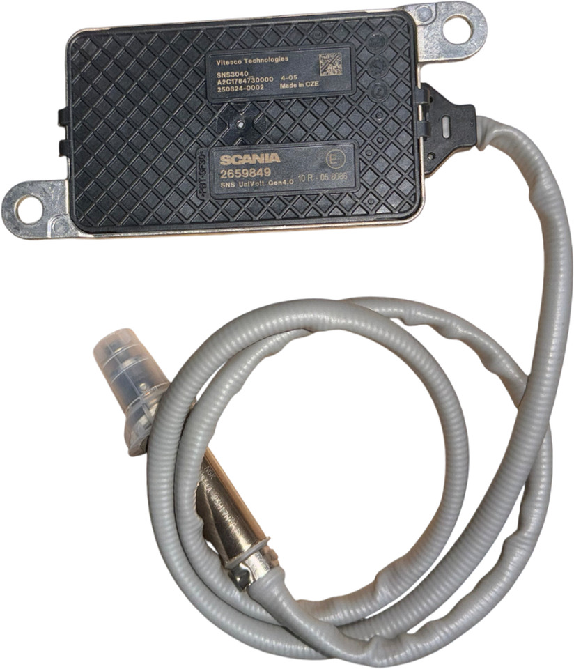 SCANIA EURO 6 NOX SENSOR VOOR KATALYSATOR 2659849 - Pakokaasujärjestelmä - Kuorma-auto: kuva  SCANIA EURO 6 NOX SENSOR VOOR KATALYSATOR 2659849 - Pakokaasujärjestelmä - Kuorma-auto SCANIA EURO 6 NOX SENSOR VOOR KATALYSATOR 2659849 - Pakokaasujärjestelmä - Kuorma-auto: kuva  SCANIA EURO 6 NOX SENSOR VOOR KATALYSATOR 2659849 - Pakokaasujärjestelmä - Kuorma-auto