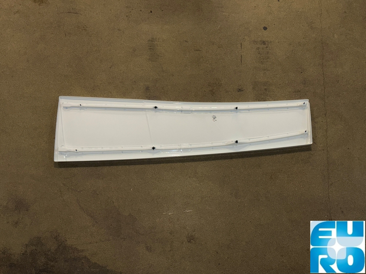 VOLVO FH4 DEFLECTOR RECHTS GEBRUIKT 84203637U - Lokasuoja - Kuorma-auto: kuva VOLVO FH4 DEFLECTOR RECHTS GEBRUIKT 84203637U - Lokasuoja - Kuorma-auto VOLVO FH4 DEFLECTOR RECHTS GEBRUIKT 84203637U - Lokasuoja - Kuorma-auto: kuva VOLVO FH4 DEFLECTOR RECHTS GEBRUIKT 84203637U - Lokasuoja - Kuorma-auto