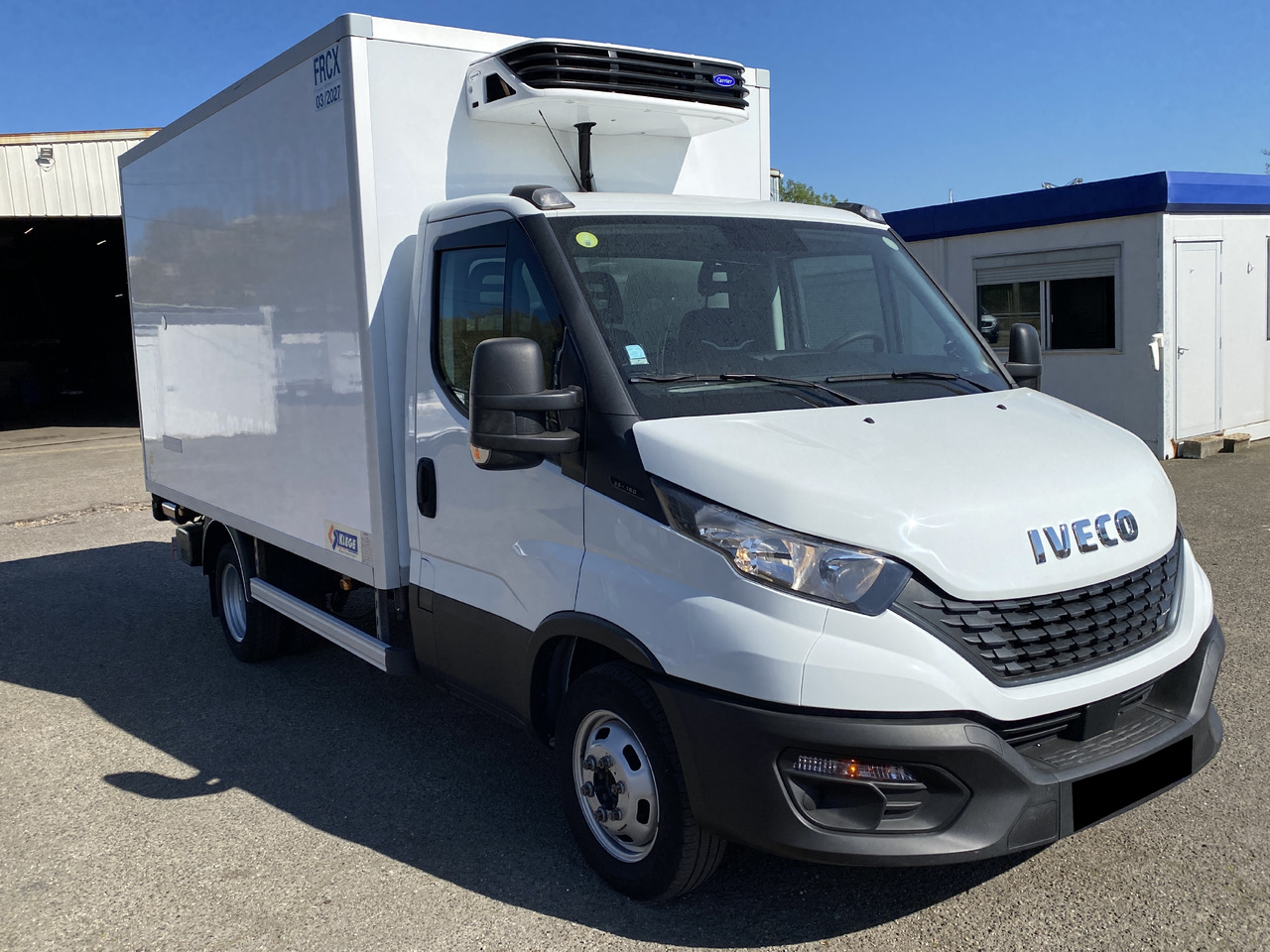 IVECO Daily frigorifique Hayon - Kylmäauto: kuva IVECO Daily frigorifique Hayon - Kylmäauto IVECO Daily frigorifique Hayon - Kylmäauto: kuva IVECO Daily frigorifique Hayon - Kylmäauto