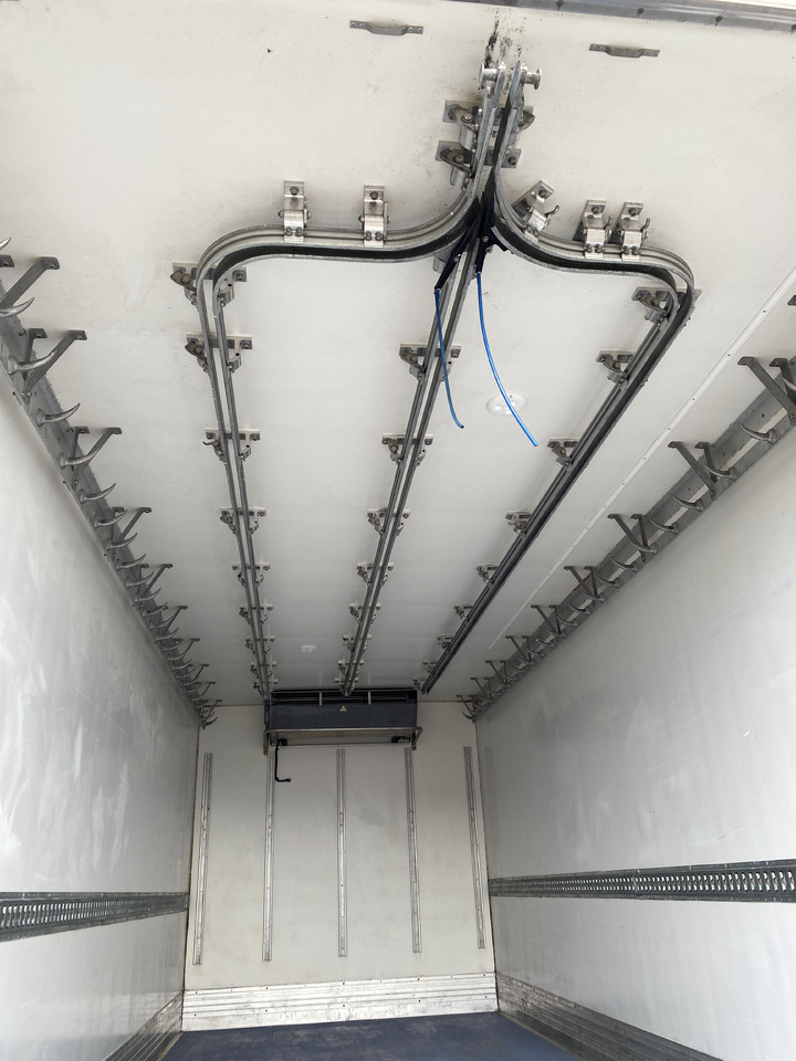 RENAULT D16 - Refrigeraattori kuorma-auto: kuva RENAULT D16 - Refrigeraattori kuorma-auto RENAULT D16 - Refrigeraattori kuorma-auto: kuva RENAULT D16 - Refrigeraattori kuorma-auto