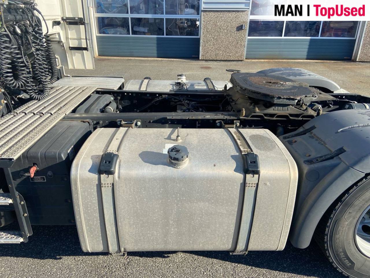 MAN TGX 18.470 4X2 BLS "Retarder" - Vetopöytäauto: kuva MAN TGX 18.470 4X2 BLS "Retarder" - Vetopöytäauto MAN TGX 18.470 4X2 BLS "Retarder" - Vetopöytäauto: kuva MAN TGX 18.470 4X2 BLS "Retarder" - Vetopöytäauto