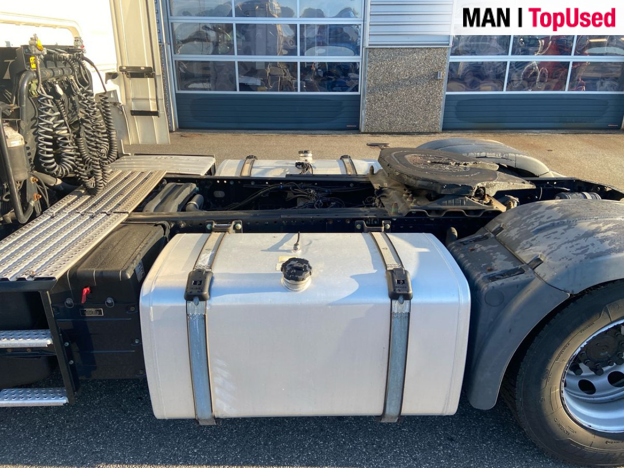 MAN TGX 18.470 4X2 BLS "Retarder" - Vetopöytäauto: kuva MAN TGX 18.470 4X2 BLS "Retarder" - Vetopöytäauto MAN TGX 18.470 4X2 BLS "Retarder" - Vetopöytäauto: kuva MAN TGX 18.470 4X2 BLS "Retarder" - Vetopöytäauto