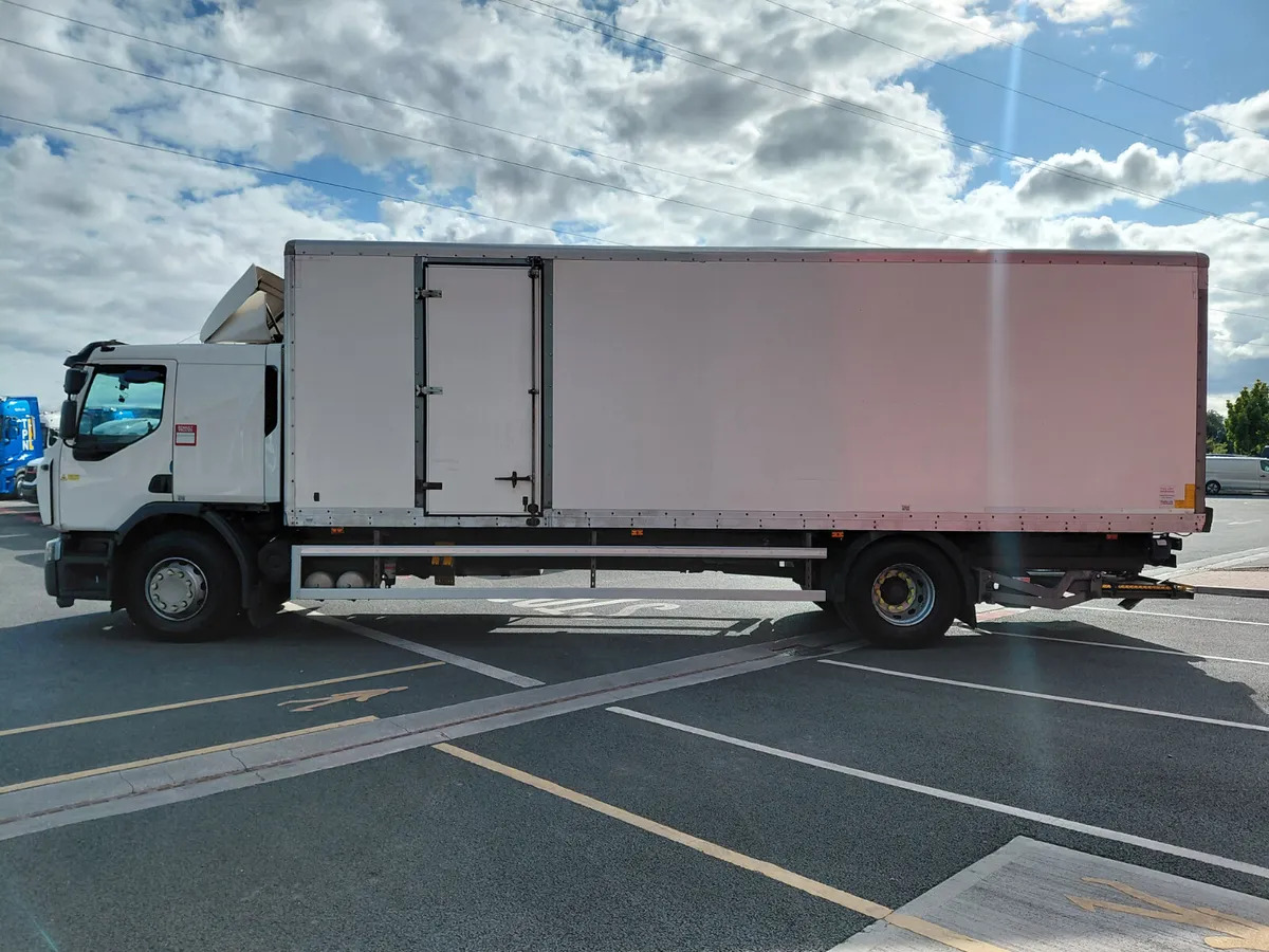 2019 Renault D 18 Wide - Umpikori kuorma-auto: kuva 2019 Renault D 18 Wide - Umpikori kuorma-auto 2019 Renault D 18 Wide - Umpikori kuorma-auto: kuva 2019 Renault D 18 Wide - Umpikori kuorma-auto