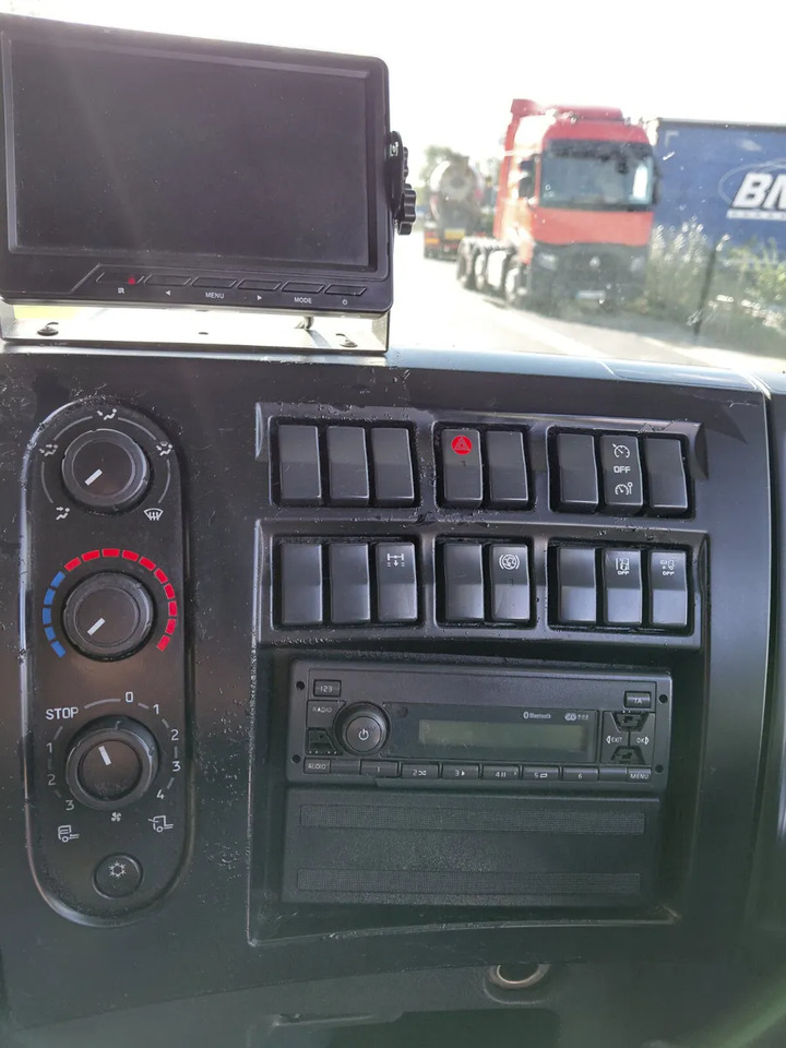 2019 Renault D 18T - Umpikori kuorma-auto: kuva 2019 Renault D 18T - Umpikori kuorma-auto 2019 Renault D 18T - Umpikori kuorma-auto: kuva 2019 Renault D 18T - Umpikori kuorma-auto