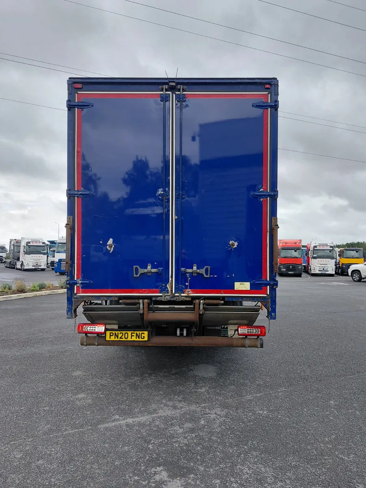 2020 Renault D18 Curtainsider - Pressukapelli kuorma-auto: kuva 2020 Renault D18 Curtainsider - Pressukapelli kuorma-auto 2020 Renault D18 Curtainsider - Pressukapelli kuorma-auto: kuva 2020 Renault D18 Curtainsider - Pressukapelli kuorma-auto