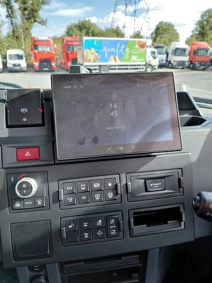 NEW Renault T380 Refrigerated Rigid - Refrigeraattori kuorma-auto: kuva NEW Renault T380 Refrigerated Rigid - Refrigeraattori kuorma-auto NEW Renault T380 Refrigerated Rigid - Refrigeraattori kuorma-auto: kuva NEW Renault T380 Refrigerated Rigid - Refrigeraattori kuorma-auto