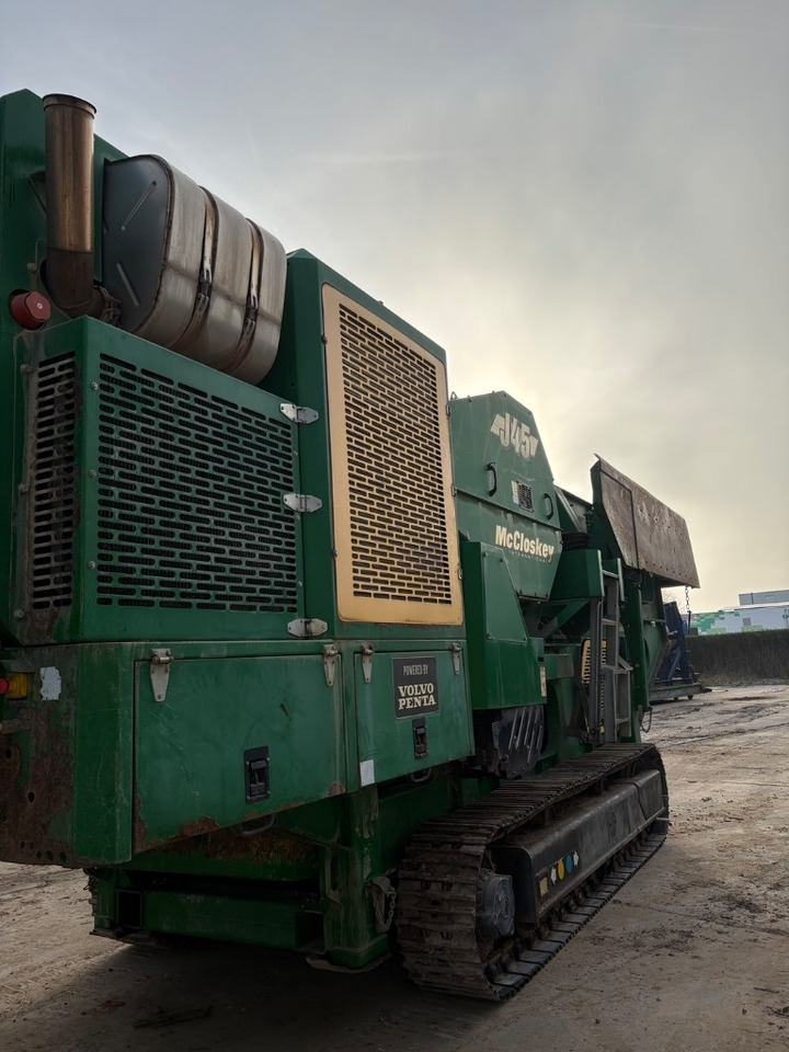 Mobiilimurskain McCloskey J45: kuva Mobiilimurskain McCloskey J45