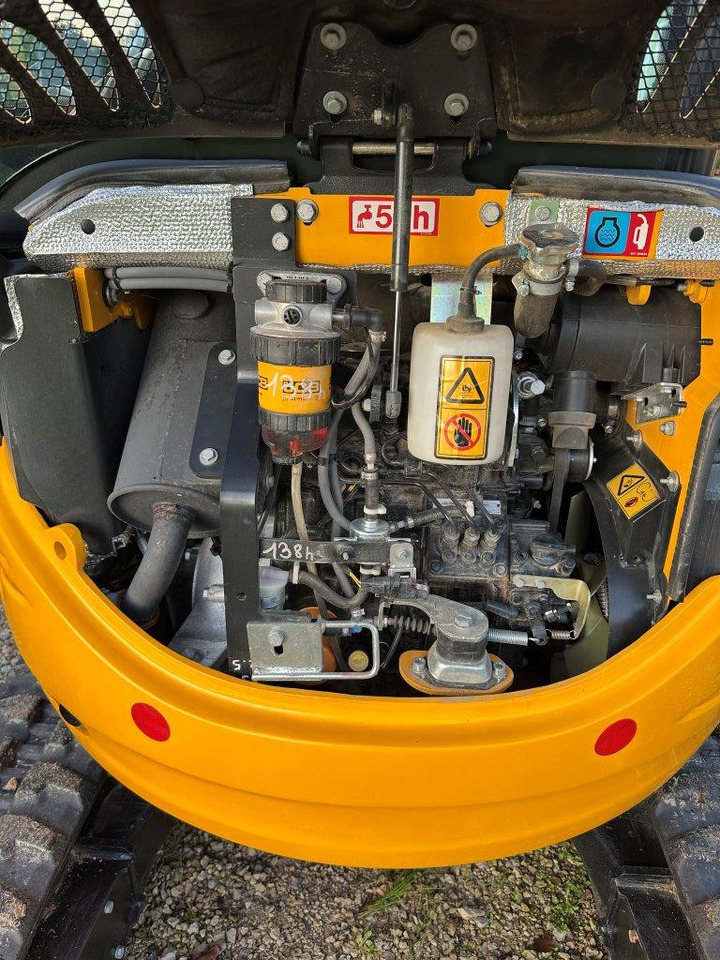 Minikuormaaja JCB 8025 ZTS: kuva Minikuormaaja JCB 8025 ZTS
