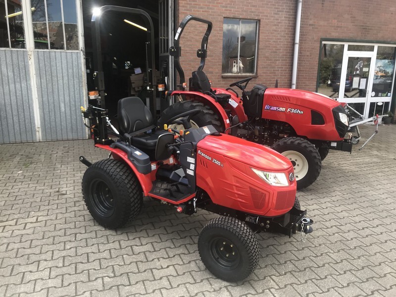 Branson 2505h tractor - Pientraktori: kuva Branson 2505h tractor - Pientraktori Branson 2505h tractor - Pientraktori: kuva Branson 2505h tractor - Pientraktori