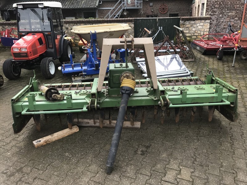 Celli rotorkopeg 3.00 m met pakkerrol - Vaakatasojyrsin: kuva Celli rotorkopeg 3.00 m met pakkerrol - Vaakatasojyrsin Celli rotorkopeg 3.00 m met pakkerrol - Vaakatasojyrsin: kuva Celli rotorkopeg 3.00 m met pakkerrol - Vaakatasojyrsin