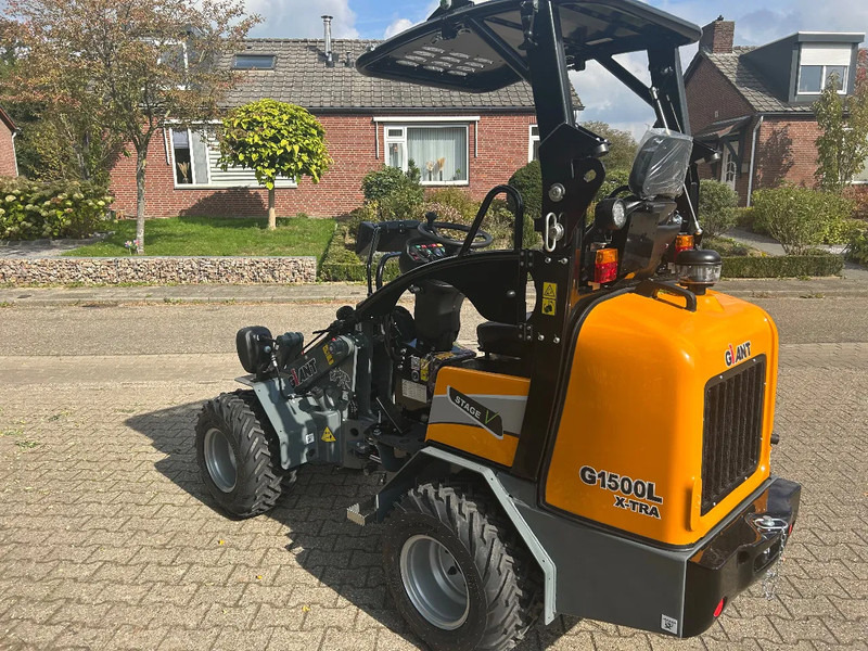 Giant G1500L X-tra - Kuormaaja: kuva Giant G1500L X-tra - Kuormaaja Giant G1500L X-tra - Kuormaaja: kuva Giant G1500L X-tra - Kuormaaja