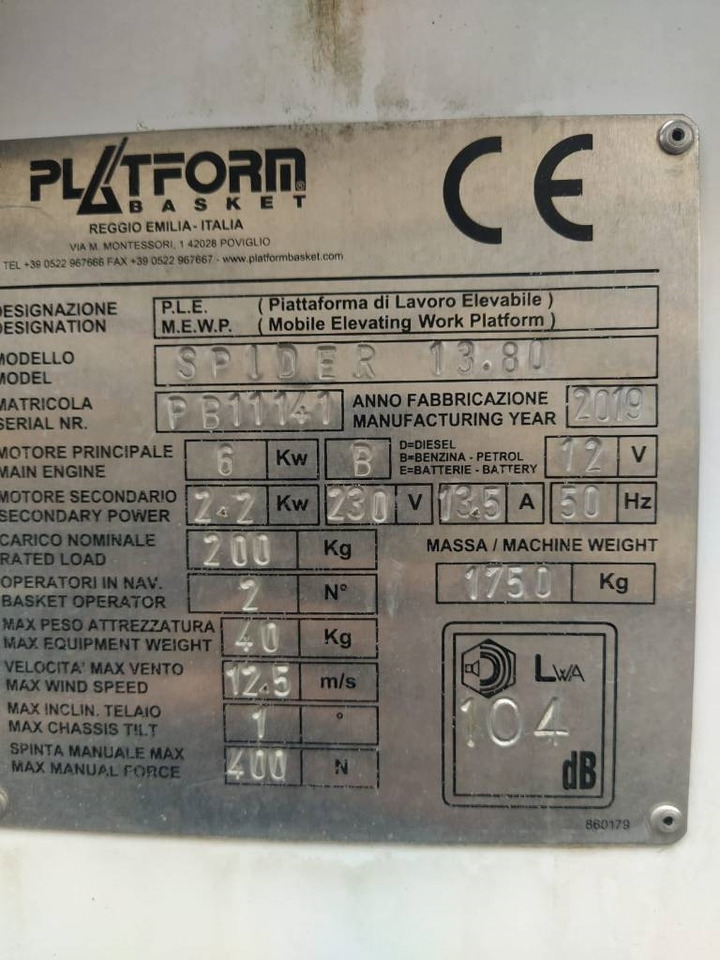 Platform Basket 13.80 - Tela-alustainen nostin: kuva Platform Basket 13.80 - Tela-alustainen nostin Platform Basket 13.80 - Tela-alustainen nostin: kuva Platform Basket 13.80 - Tela-alustainen nostin