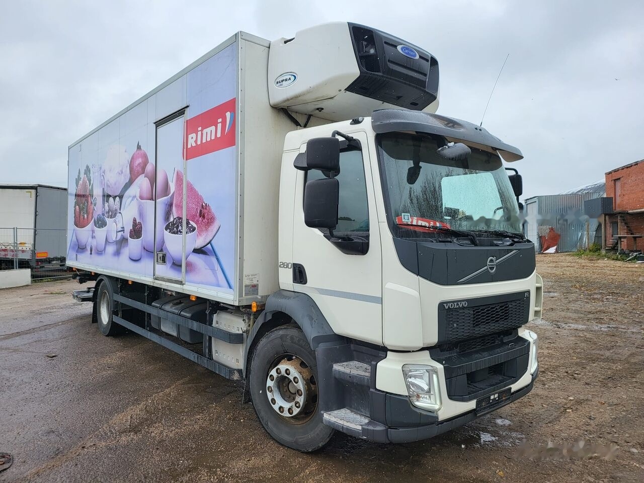 Volvo FL 280 - Refrigeraattori kuorma-auto: kuva Volvo FL 280 - Refrigeraattori kuorma-auto Volvo FL 280 - Refrigeraattori kuorma-auto: kuva Volvo FL 280 - Refrigeraattori kuorma-auto
