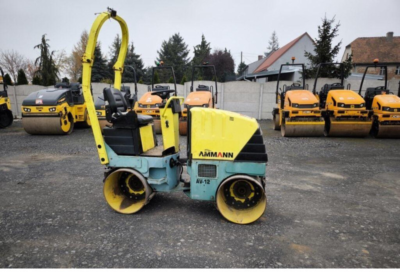 Ammann AV-12-2 - Mini road roller - Jyrä: kuva Ammann AV-12-2 - Mini road roller - Jyrä Ammann AV-12-2 - Mini road roller - Jyrä: kuva Ammann AV-12-2 - Mini road roller - Jyrä