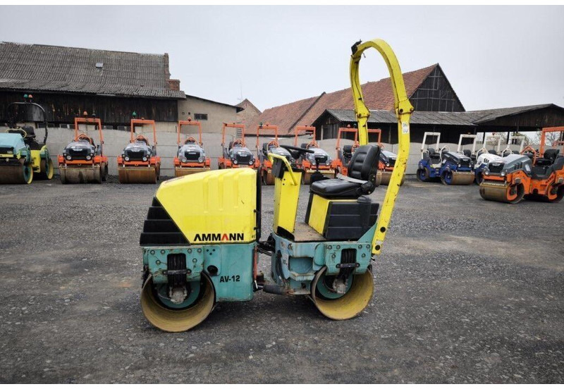 Ammann AV-12-2 - Mini road roller - Jyrä: kuva Ammann AV-12-2 - Mini road roller - Jyrä Ammann AV-12-2 - Mini road roller - Jyrä: kuva Ammann AV-12-2 - Mini road roller - Jyrä