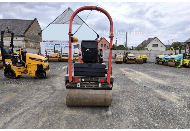 Ammann AV 26-2 - Mini road roller - Jyrä: kuva Ammann AV 26-2 - Mini road roller - Jyrä Ammann AV 26-2 - Mini road roller - Jyrä: kuva Ammann AV 26-2 - Mini road roller - Jyrä