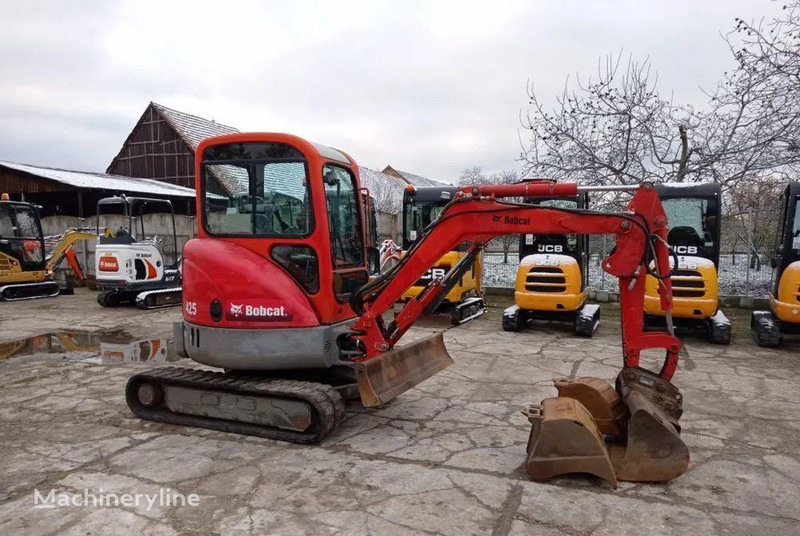 Bobcat 425 EG mini excavator - Minikuormaaja: kuva Bobcat 425 EG mini excavator - Minikuormaaja Bobcat 425 EG mini excavator - Minikuormaaja: kuva Bobcat 425 EG mini excavator - Minikuormaaja