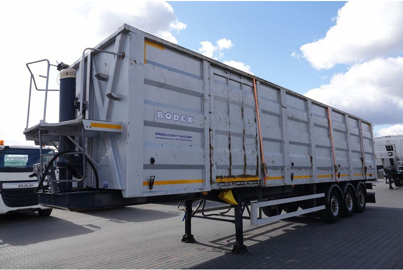 Bodex WYWROTKA 65 M3 / STALOWA / DO ZŁOMU / OŚ PODNOSZONA / DRZWI BOCZ - Kippiauto puoliperävaunu: kuva Bodex WYWROTKA 65 M3 / STALOWA / DO ZŁOMU / OŚ PODNOSZONA / DRZWI BOCZ - Kippiauto puoliperävaunu Bodex WYWROTKA 65 M3 / STALOWA / DO ZŁOMU / OŚ PODNOSZONA / DRZWI BOCZ - Kippiauto puoliperävaunu: kuva Bodex WYWROTKA 65 M3 / STALOWA / DO ZŁOMU / OŚ PODNOSZONA / DRZWI BOCZ - Kippiauto puoliperävaunu