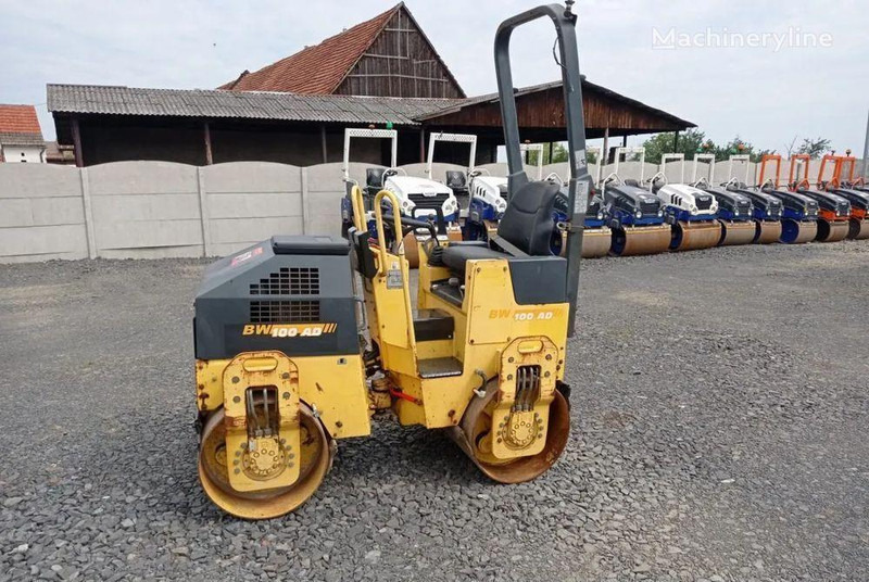 Bomag BW 100 road roller - Jyrä: kuva Bomag BW 100 road roller - Jyrä Bomag BW 100 road roller - Jyrä: kuva Bomag BW 100 road roller - Jyrä