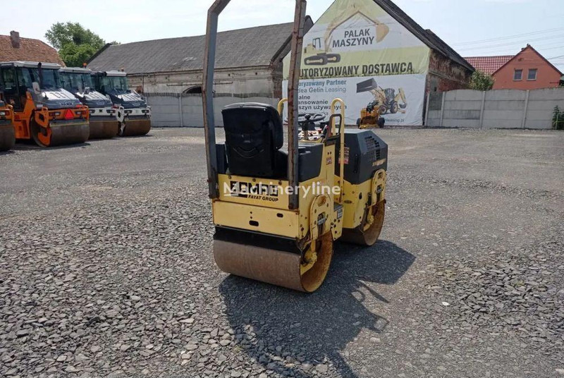 Bomag BW 80 road roller - Jyrä: kuva Bomag BW 80 road roller - Jyrä Bomag BW 80 road roller - Jyrä: kuva Bomag BW 80 road roller - Jyrä
