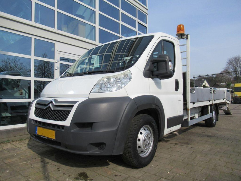 Citroën 35 2.2 L5H1 Car transporter <3,5t - Kuljetin kuorma-auto: kuva Citroën 35 2.2 L5H1 Car transporter <3,5t - Kuljetin kuorma-auto Citroën 35 2.2 L5H1 Car transporter <3,5t - Kuljetin kuorma-auto: kuva Citroën 35 2.2 L5H1 Car transporter <3,5t - Kuljetin kuorma-auto