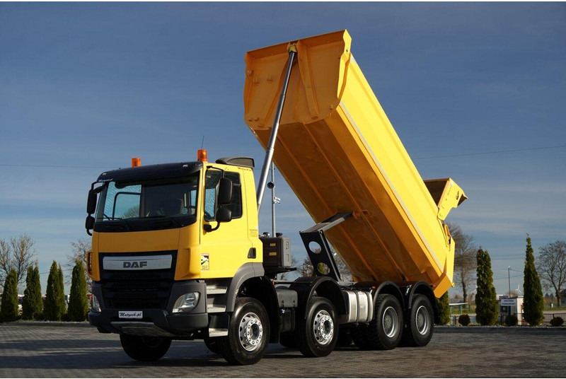 DAF CF 85.410 / 8x4 / WYWROTKA TYLNOZSYPOWA / HYDROKLAPA / OPONY 1 - Kippiauto kuorma-auto: kuva DAF CF 85.410 / 8x4 / WYWROTKA TYLNOZSYPOWA / HYDROKLAPA / OPONY 1 - Kippiauto kuorma-auto DAF CF 85.410 / 8x4 / WYWROTKA TYLNOZSYPOWA / HYDROKLAPA / OPONY 1 - Kippiauto kuorma-auto: kuva DAF CF 85.410 / 8x4 / WYWROTKA TYLNOZSYPOWA / HYDROKLAPA / OPONY 1 - Kippiauto kuorma-auto