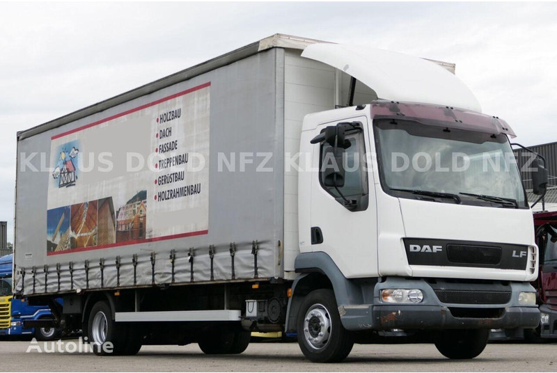 DAF LF 45.220 P+P + Tail lift - Pressukapelli kuorma-auto: kuva DAF LF 45.220 P+P + Tail lift - Pressukapelli kuorma-auto DAF LF 45.220 P+P + Tail lift - Pressukapelli kuorma-auto: kuva DAF LF 45.220 P+P + Tail lift - Pressukapelli kuorma-auto