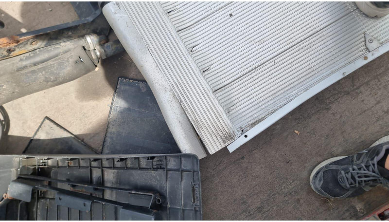 Dhollandia DHLM41 Full Taillift - 750 Kg - Takalaitanostin - Kuorma-auto: kuva Dhollandia DHLM41 Full Taillift - 750 Kg - Takalaitanostin - Kuorma-auto Dhollandia DHLM41 Full Taillift - 750 Kg - Takalaitanostin - Kuorma-auto: kuva Dhollandia DHLM41 Full Taillift - 750 Kg - Takalaitanostin - Kuorma-auto