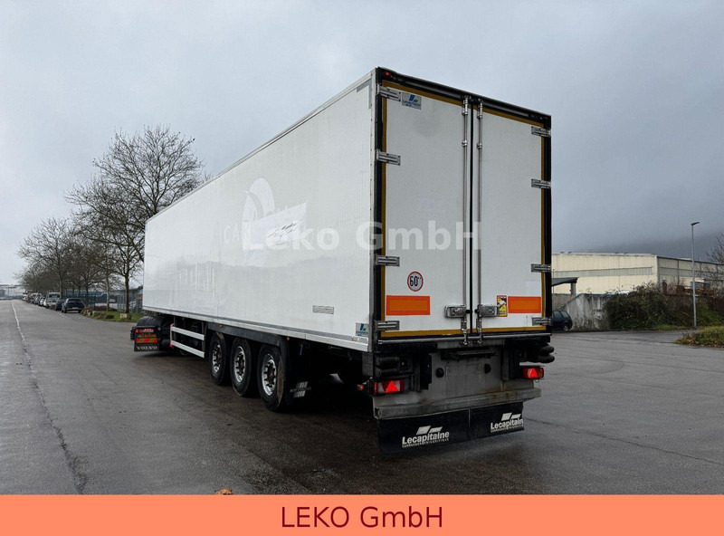 Fruehauf FST 4 FC - Refrigeraattori puoliperävaunu: kuva Fruehauf FST 4 FC - Refrigeraattori puoliperävaunu Fruehauf FST 4 FC - Refrigeraattori puoliperävaunu: kuva Fruehauf FST 4 FC - Refrigeraattori puoliperävaunu