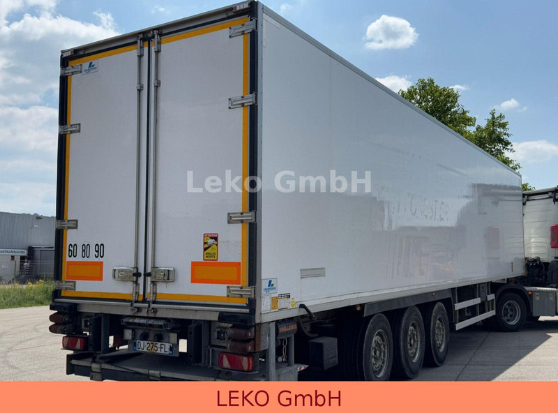Fruehauf FST4FC - Refrigeraattori puoliperävaunu: kuva Fruehauf FST4FC - Refrigeraattori puoliperävaunu Fruehauf FST4FC - Refrigeraattori puoliperävaunu: kuva Fruehauf FST4FC - Refrigeraattori puoliperävaunu